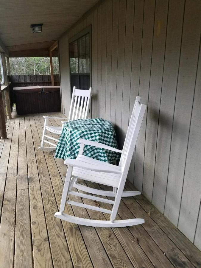 Secluded Romance Βίλα Gatlinburg Εξωτερικό φωτογραφία